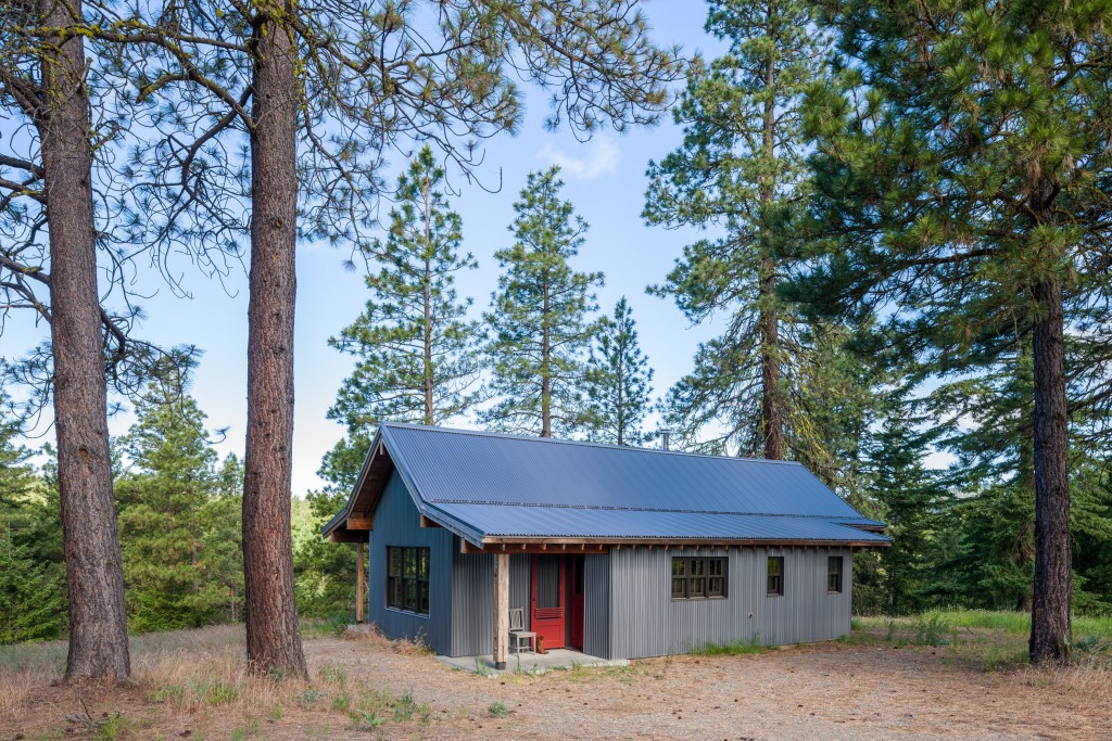 Cabins in Eastern Washington Board & Vellum