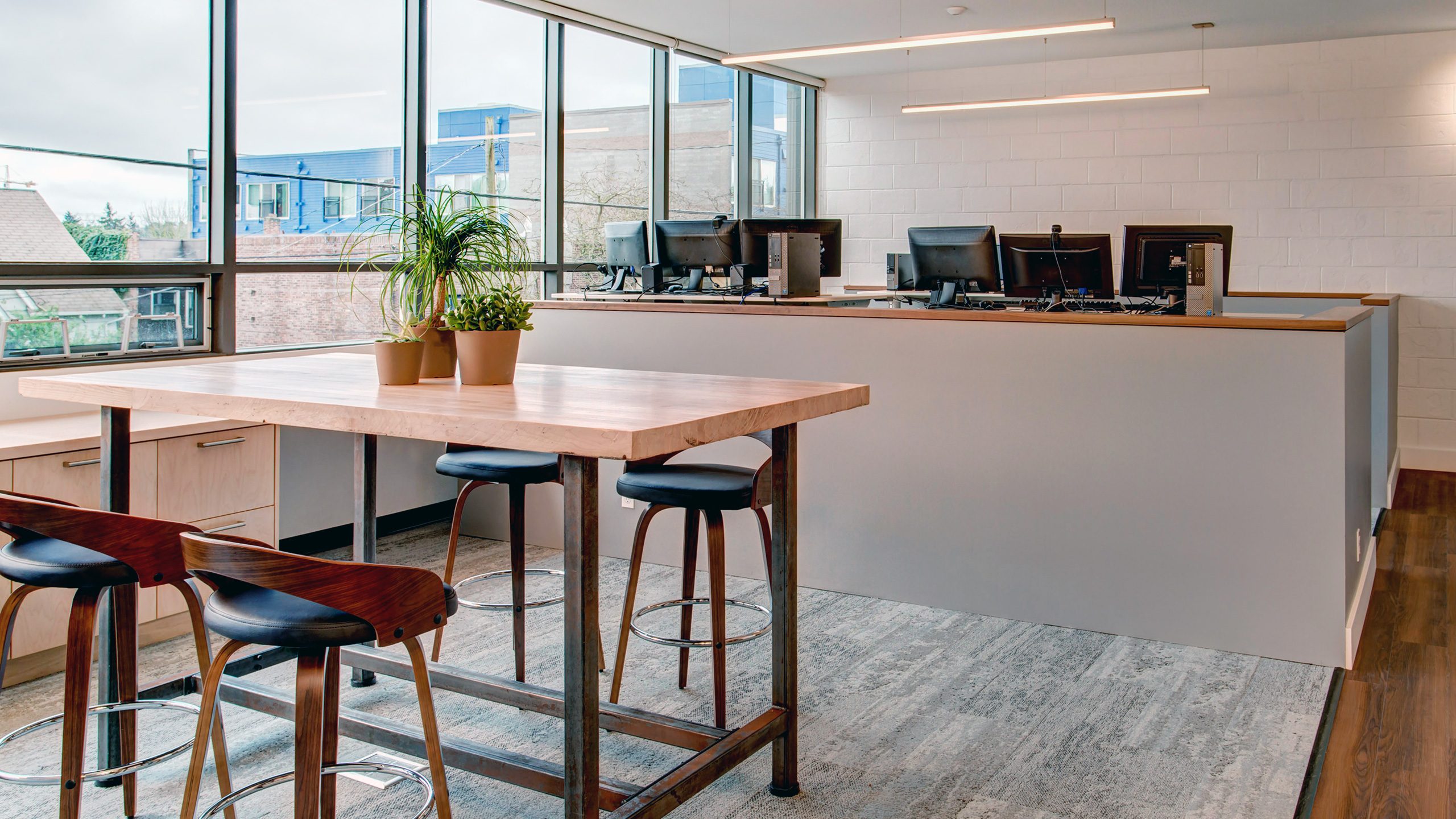 Private Offices vs. “Open Office” Concepts for Workspaces – Board & Vellum